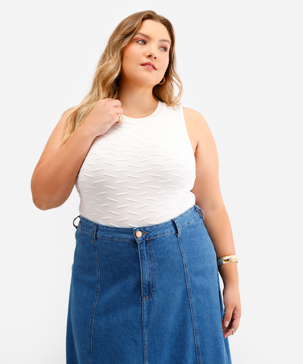 regata de tricot texturizada plus size off white