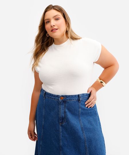 blusa de viscose gola alta manga japonesa plus size off white GG3 blusa de viscose gola alta manga japonesa plus size off white GG3