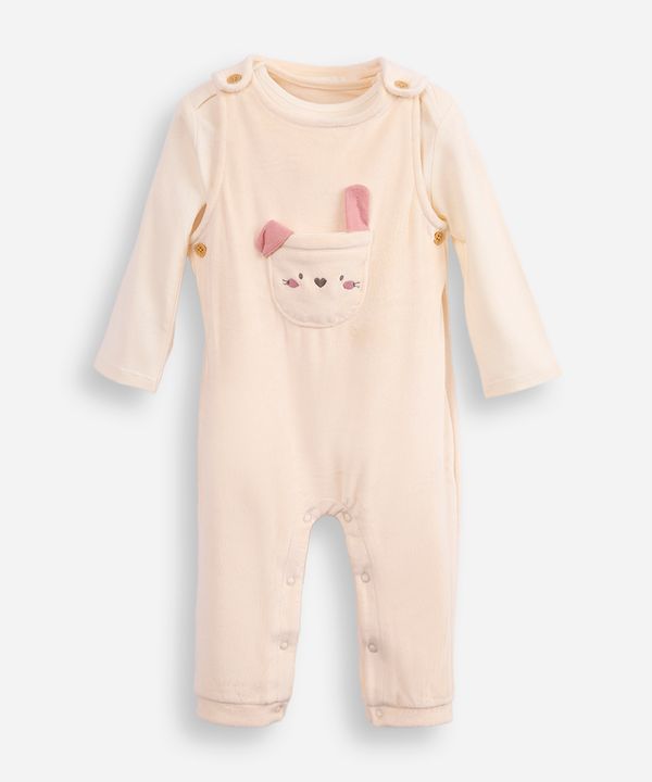 jardineira longa infantil de plush com blusa coelhinho off white 18-24