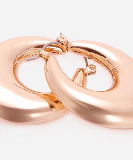 brinco oval vazado dourado UNICO