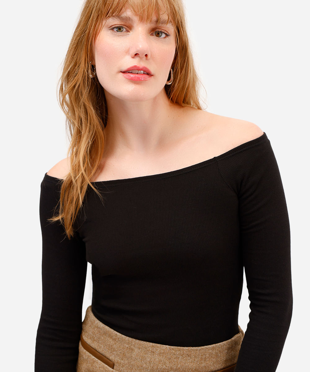 blusa cropped feminina de algodão ombro a ombro preta