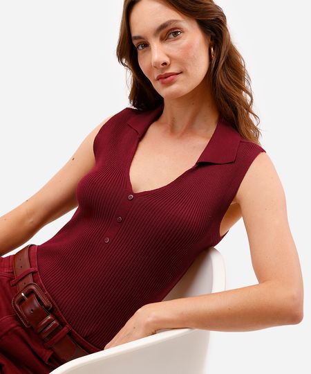polo feminina de tricot decote v canelada vinho GG