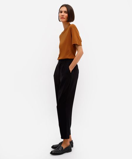 calça alfaiataria de viscose com pregas cintura alta - preto 38