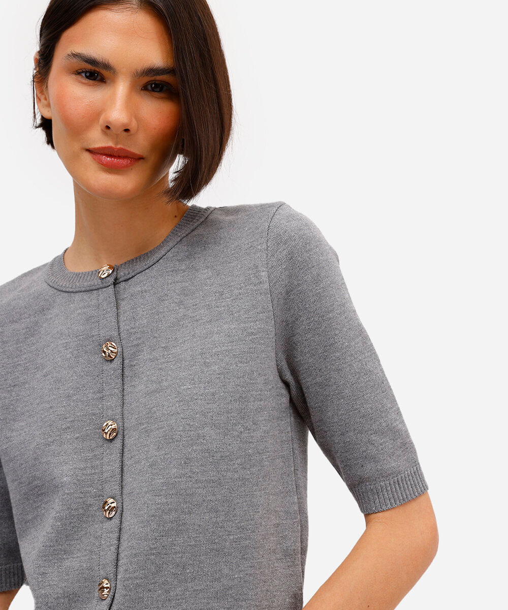 cardigan feminino de tricot com botões cinza