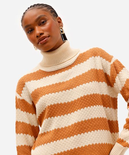 suéter feminino de tricot gola alta listrado bege P suéter feminino de tricot gola alta listrado bege P