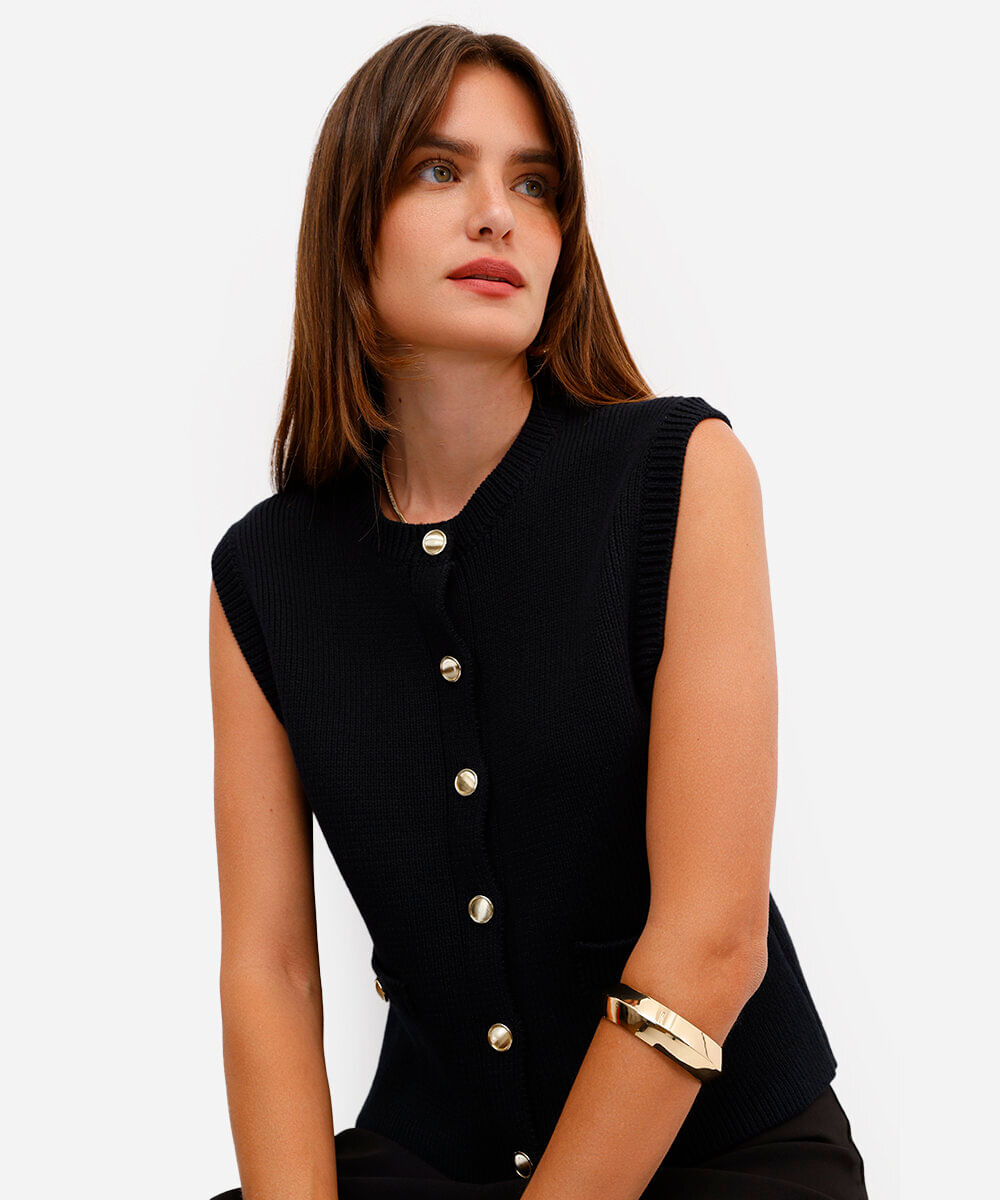 colete feminino de tricot canelado com botões preto