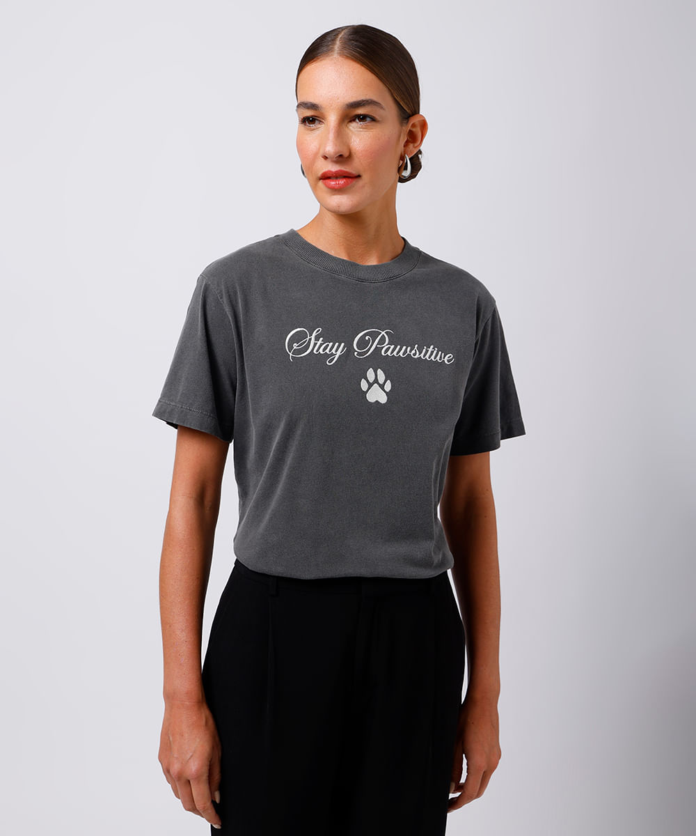 camiseta feminina de algodão stay pawsitive mindset cinza