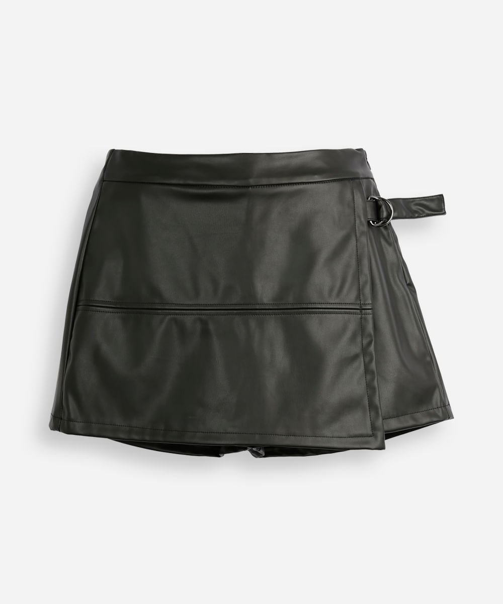 short saia juvenil de poliuretano com transpasse e fivela preto