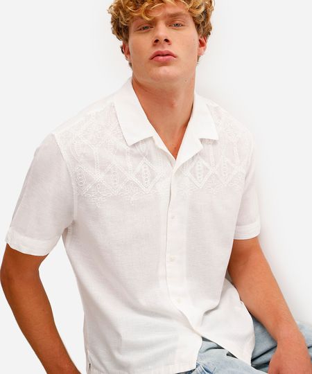 camisa masculina com linho bordada manga curta off white P