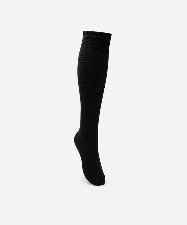 meia feminina de tricot cano longo texturizada preta 34-39