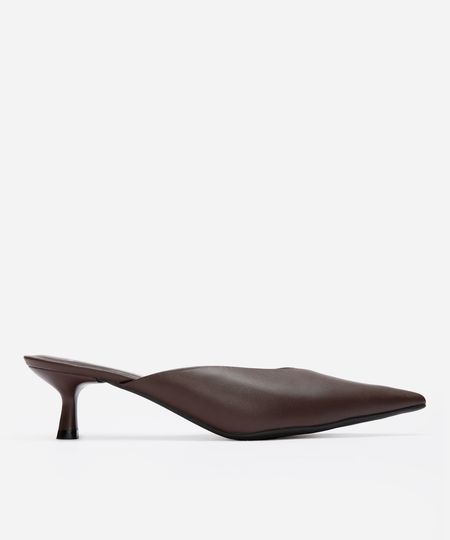 mule bico fino com salto mindset marrom 35