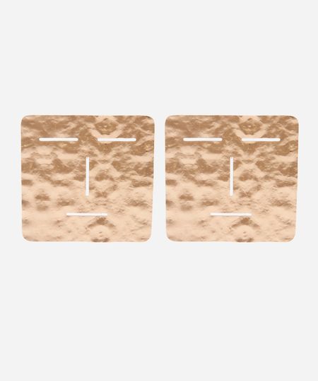 brinco quadrado texturizado com recortes dourado UNICO brinco quadrado texturizado com recortes dourado UNICO