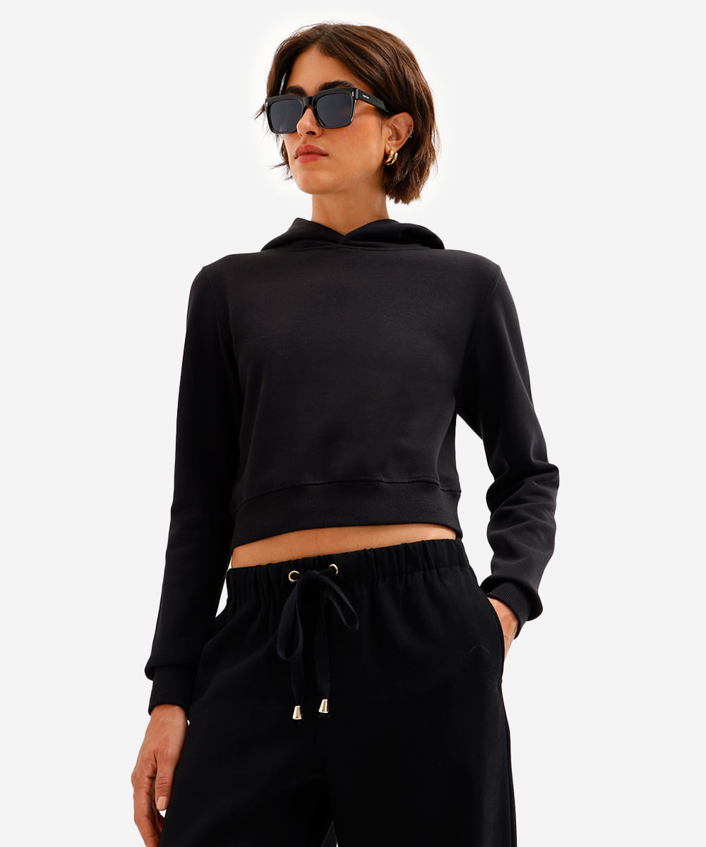 blusão básico feminino de moletom felpado cropped com capuz preto