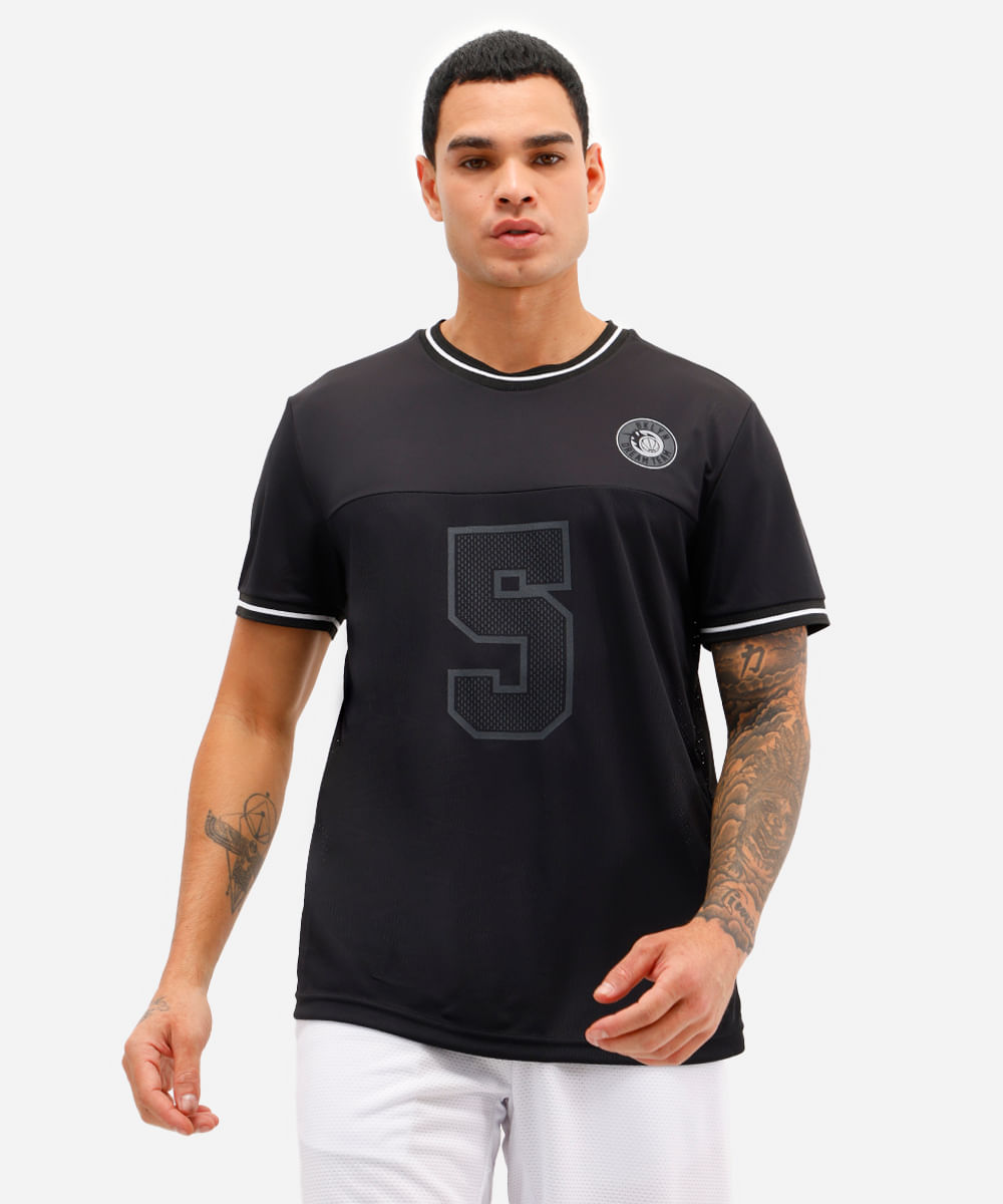 camiseta com recorte brooklyn manga curta esportiva ace preta