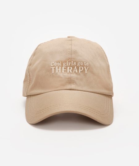 boné feminino bordado cool girls go to therapy bege UNICO