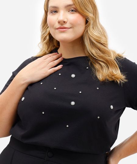 camiseta de algodão manga curta com bordados plus size preta GG2