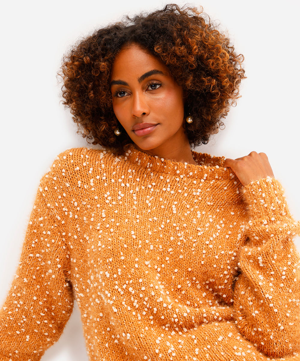 suéter feminino de tricot texturizado bege