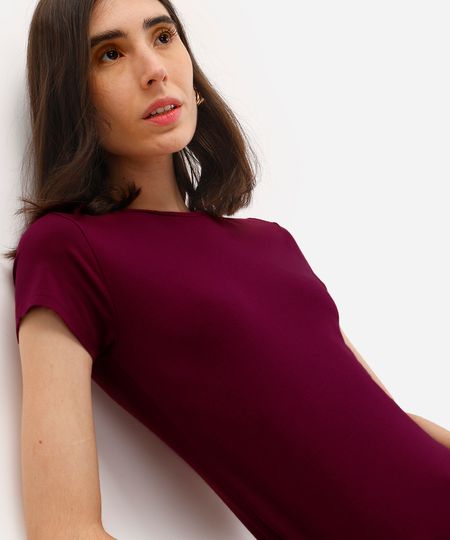 camiseta básica feminina de algodão manga curta vinho PP