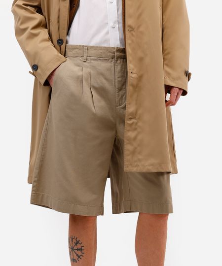 bermuda baggy masculina de alfaiataria com pregas bege 44