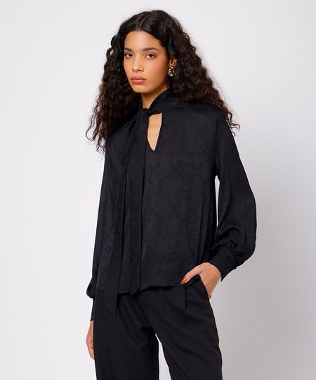 blusa feminina floral texturizada gola laço mindset preta P blusa feminina floral texturizada gola laço mindset preta P