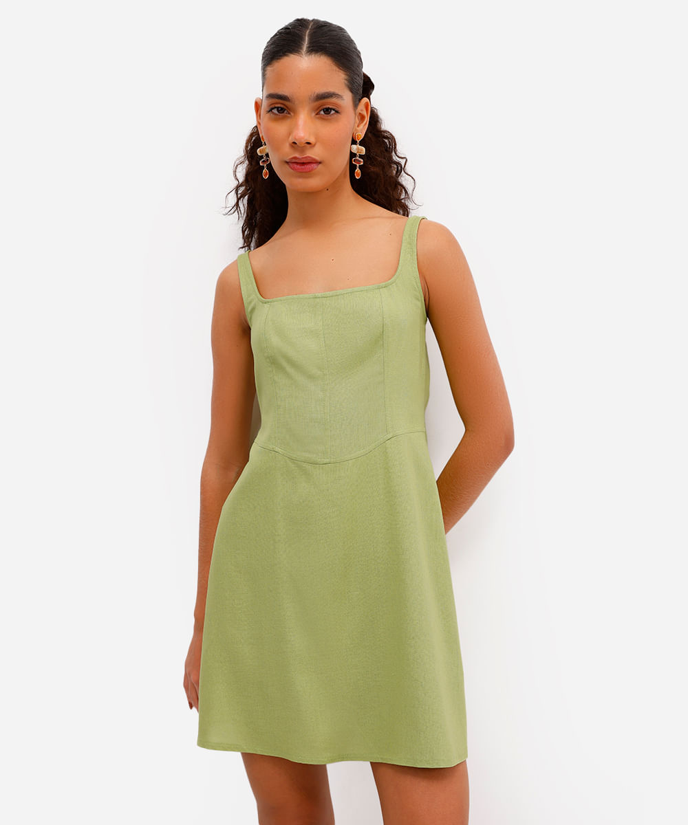 vestido curto feminino com linho decote quadrado verde