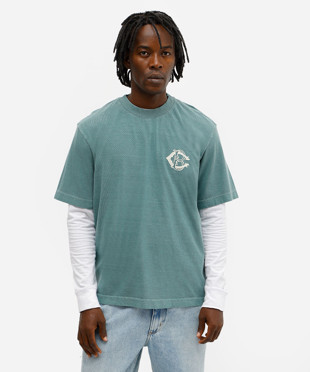 camiseta masculina de algodão estampada estonada verde
