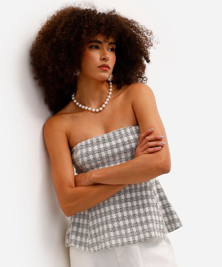 blusa peplum feminina sem alça de tricot xadrez off white PP
