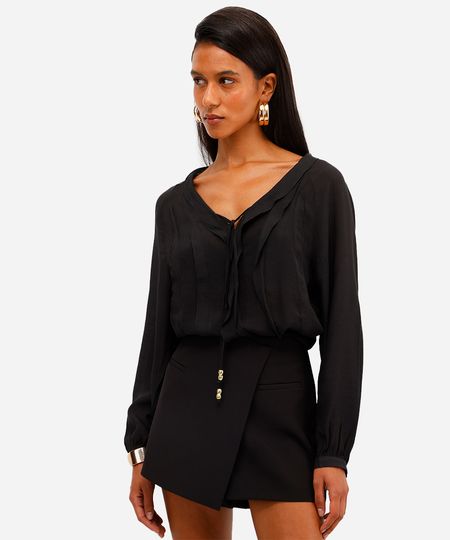 bata feminina com babados texturizada preta P bata feminina com babados texturizada preta P