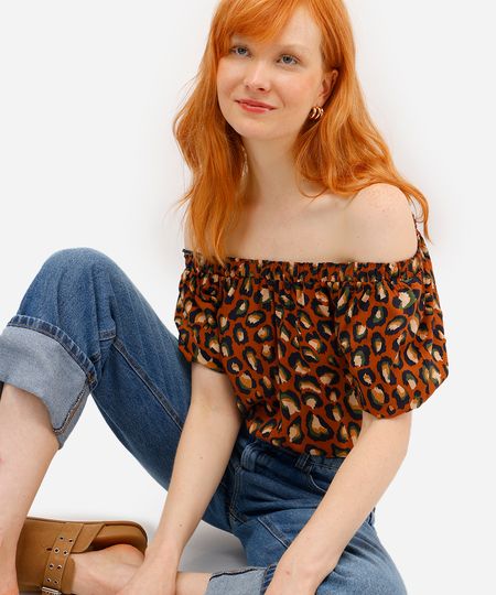 blusa ombro a ombro feminina de viscose animal print marrom G blusa ombro a ombro feminina de viscose animal print marrom G