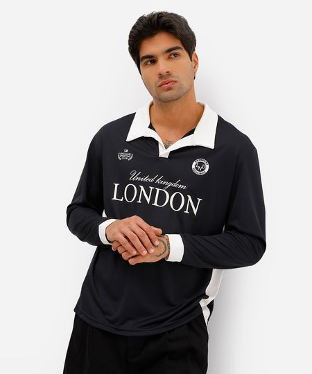 camiseta masculina estampada com recorte e gola preta P