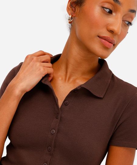 camisa feminina de algodão manga curta canelada marrom M