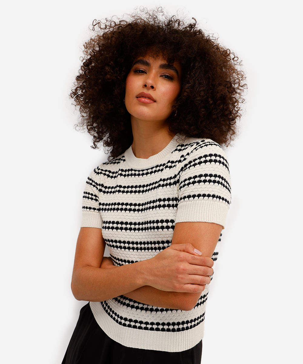 blusa feminina de tricot manga curta texturizada listrada off white