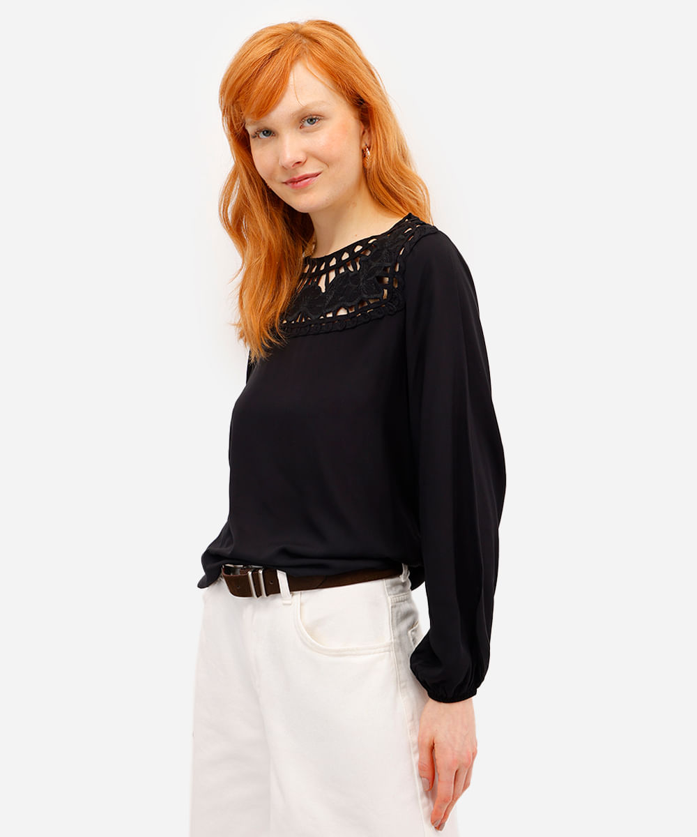 blusa feminina de viscose bordado floral preta