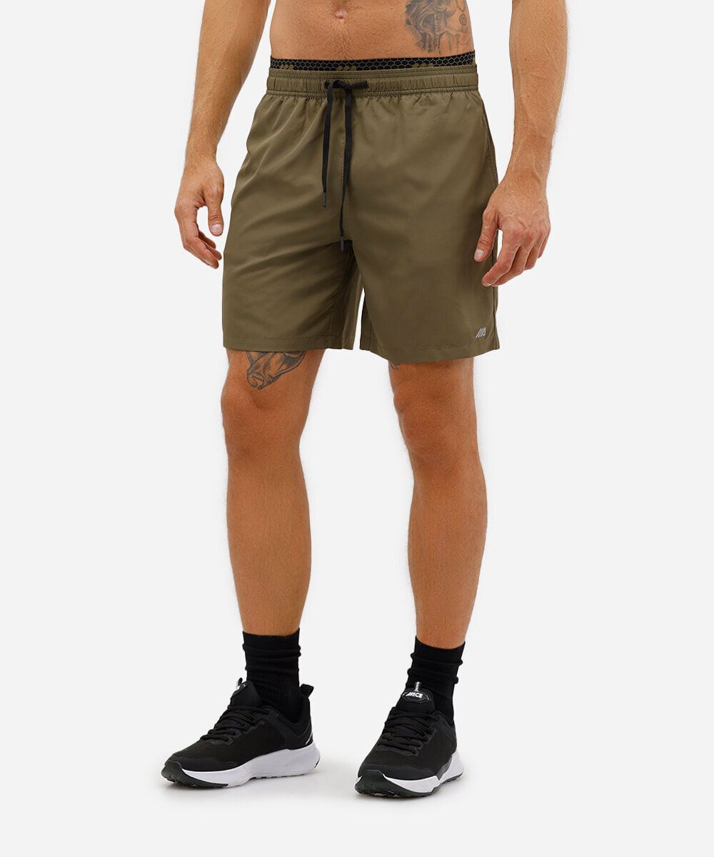 short reto com cós duplo esportivo verde militar