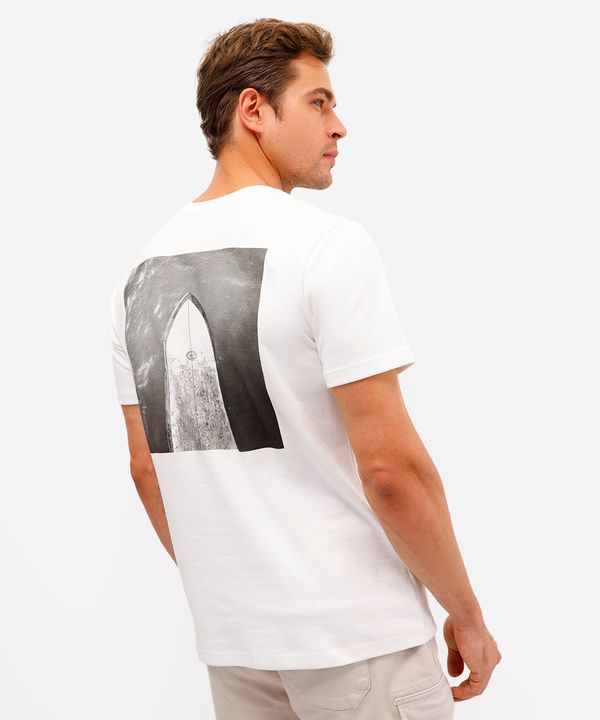 camiseta masculina manga curta estampada off white P