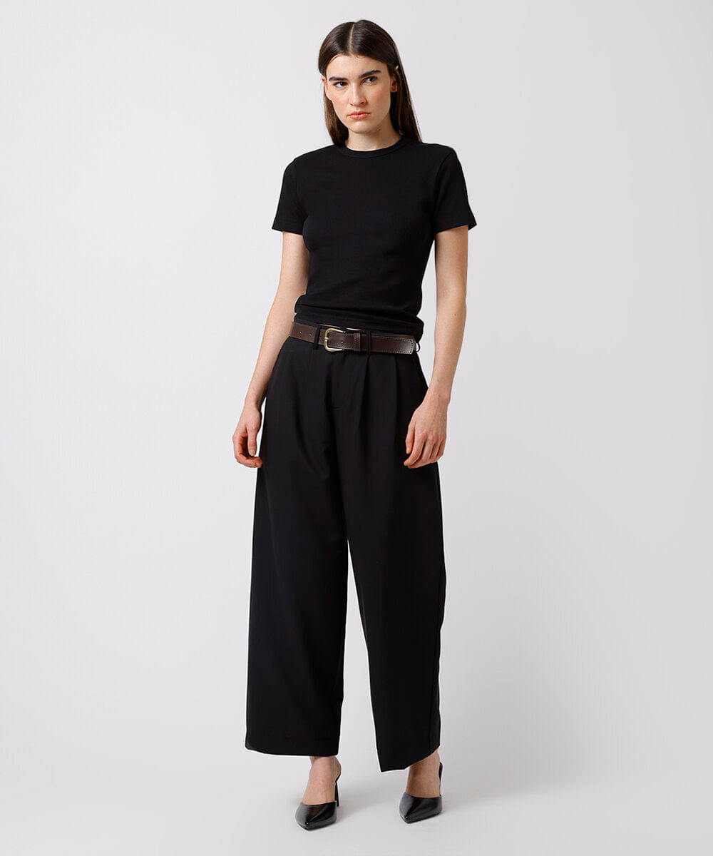 calça feminina de alfaiataria com pregas e cinto mindset preta