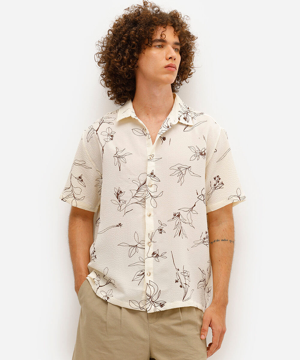 camisa masculina texturizada folhagens off white
