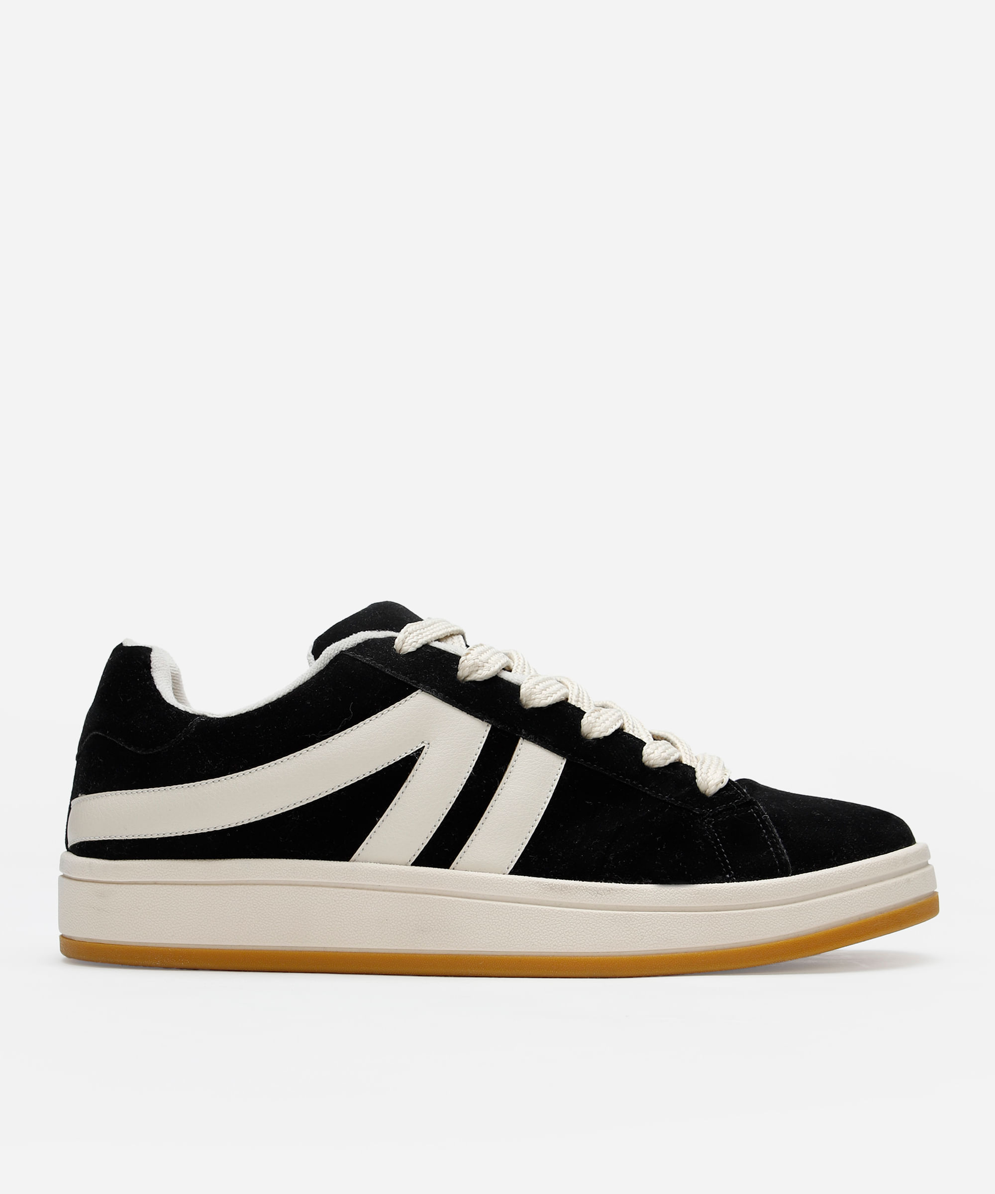 tênis casual com recortes ace preto