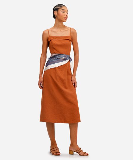 vestido midi feminino de viscose texturizado marrom PP vestido midi feminino de viscose texturizado marrom PP