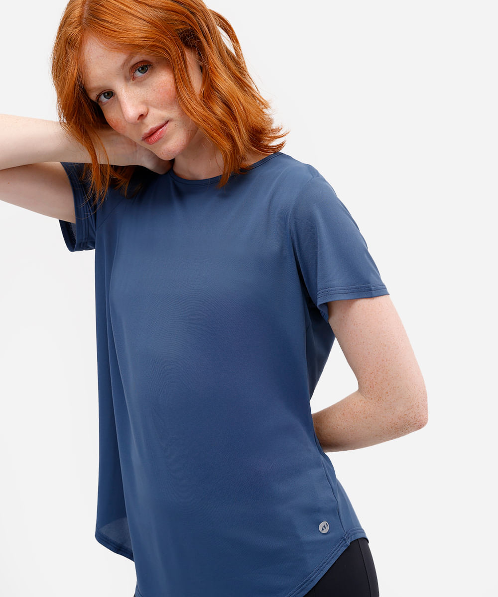 camiseta de poliamida esportiva ace com recorte azul