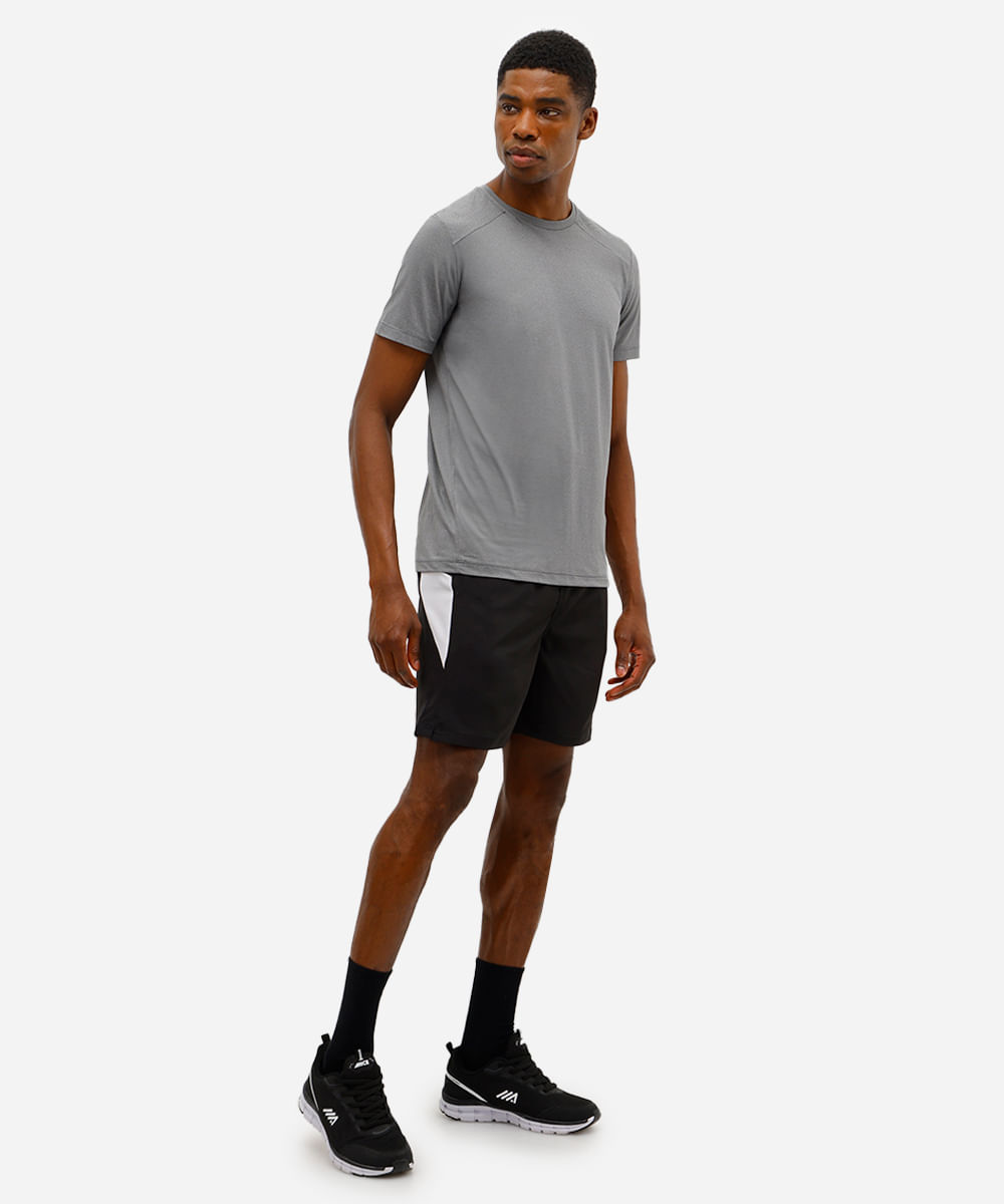 short masculino com bolsos e cordão preto