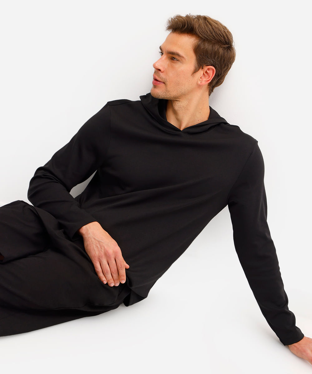 camiseta masculina de algodão peruano básica com capuz preta