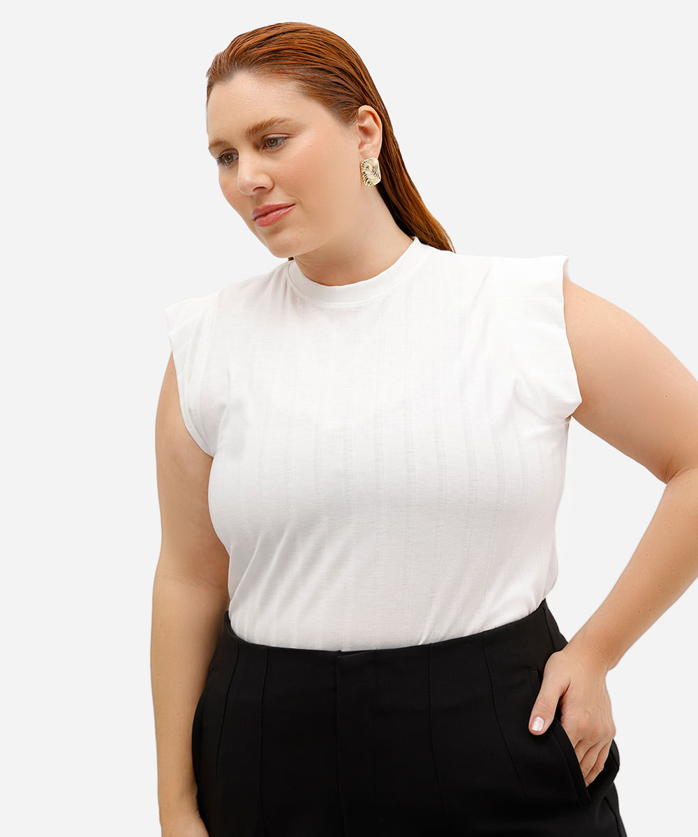 blusa muscle feminina canelada plus size off white