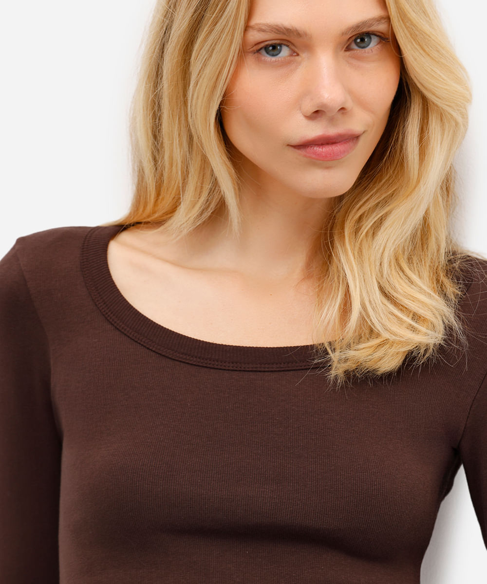 blusa básica feminina de algodão manga longa marrom