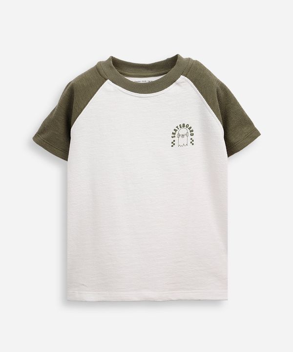 camiseta de algodão infantil manga raglan skateboard verde 10