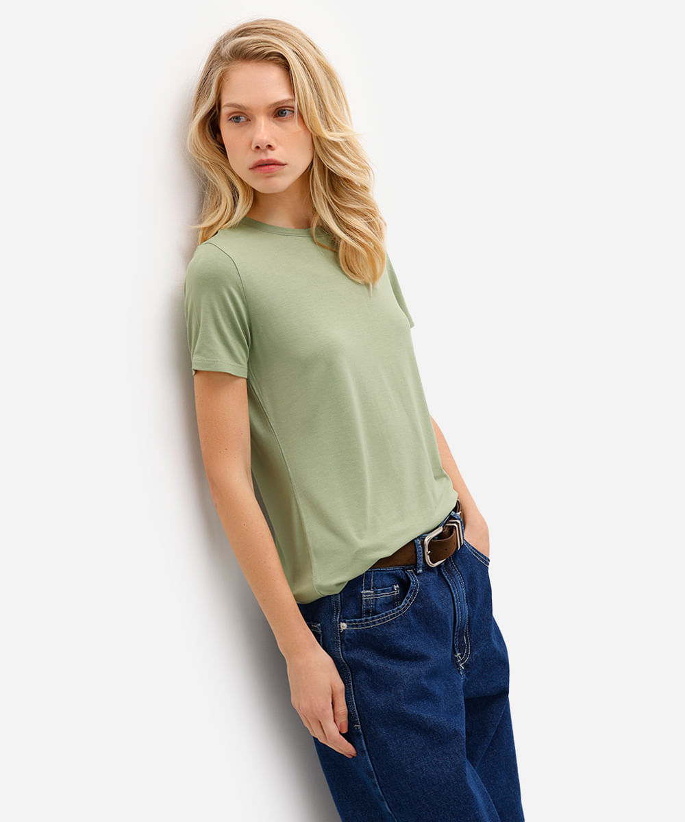 camiseta feminina básica de viscose manga curta verde