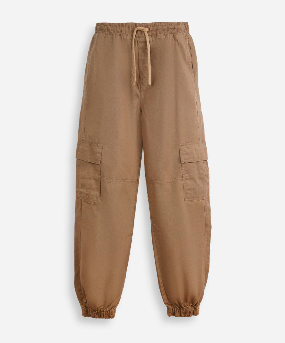 calça jogger juvenil de sarja com bolsos cargo bege