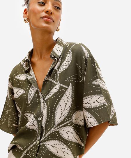 camisa feminina de viscose manga curta folhagem verde M