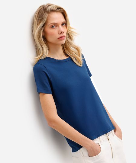 camiseta feminina básica de viscose manga curta azul P