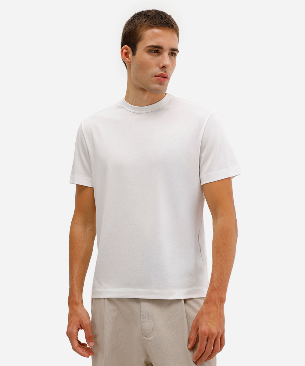 camiseta comfort masculina de algodão peruano e liocel branca